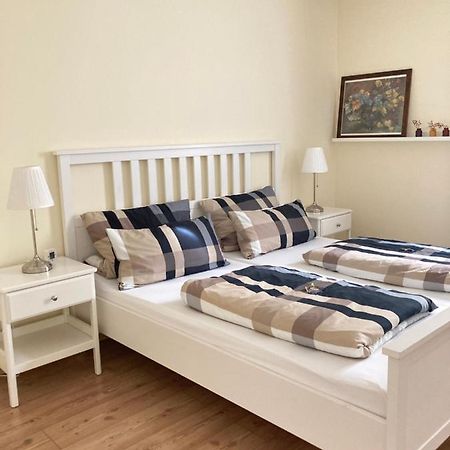 Appartement Alte Heimat à Schwegenheim Extérieur photo